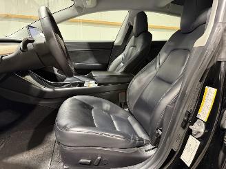 Tesla Model 3 60kWh Standard RWD 175kW picture 29