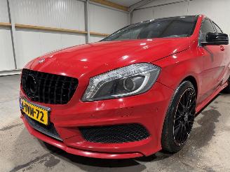 Mercedes A-klasse 180  90kW Automaat Ambition Pano Comfort picture 24