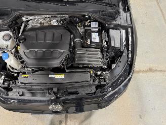 Volkswagen Golf 2.0TSI R 235kW Automaat Pano 4Motion Akrapovic picture 29