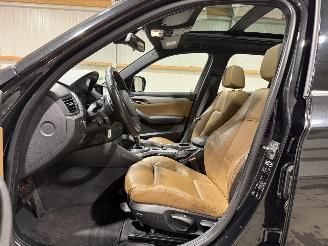 BMW X1 Sdrive20i 135kW Automaat Business Pano picture 28
