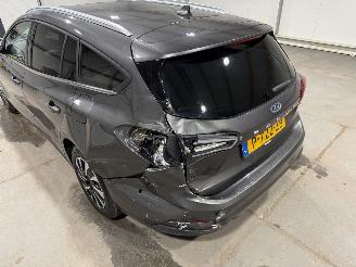 Ford Focus 1.0EcoBoost 92kW Hybrid Titanium Style picture 20