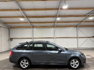 Schadeauto Skoda Octavia 1.5TSI 110kW Greentech Ambition 2018/10
