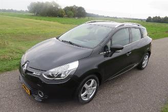 Unfallwagen Renault Clio 1.5 DCI  90pk Euro 6 Night&Day  topstaat Camera Navigatie Stoelverwarming 2014/10