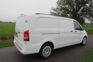 Mercedes Vito 114 CDI Automaat 136pk  Extra Lang  dubbel Schuifdeur 2020  Camera Navigatie picture 19