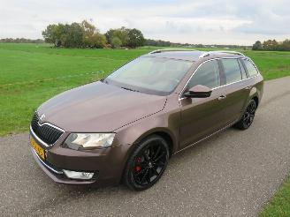 Skoda Octavia 1.2 TSi Greentech Elegance Navigatie Camera 2014  [ topstaat Euro 6 picture 9
