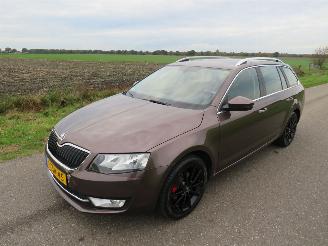 Skoda Octavia 1.2 TSi Greentech Elegance Navigatie Camera 2014  [ topstaat Euro 6 picture 33