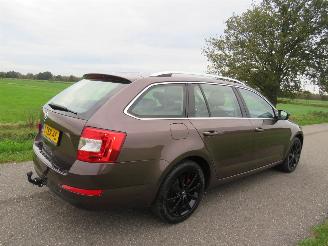 Skoda Octavia 1.2 TSi Greentech Elegance Navigatie Camera 2014  [ topstaat Euro 6 picture 2