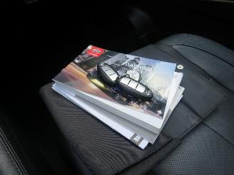 Nissan Qashqai 1.6 163pk Tekna SUV 160.000km nap Camera  leer Panoramadak  Stoelverwarming 2015 picture 9