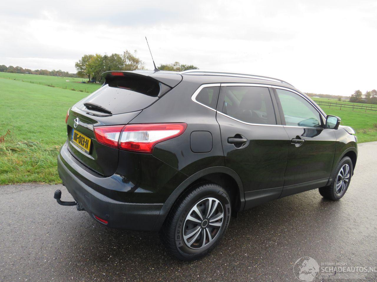 Nissan Qashqai 1.6 163pk Tekna SUV 160.000km nap Camera  leer Panoramadak  Stoelverwarming 2015
