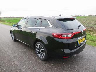 Renault Mégane 1.6 Dci 131pk Serie Signature Exclusive   Bose 2017 Camera Navigatie Clima  leer Stoelverwarming picture 2