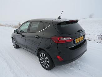 krockskadad bil auto Ford Fiesta 1.0 130pk Hybride 21.000km Benzine/ Elektrisch Camera Navigatie Stoelverwarmd en stuur 2023/10