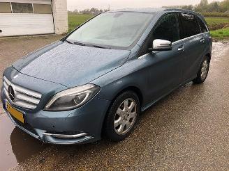 Avarii autoturisme Mercedes B-klasse 180cdi 2014/6