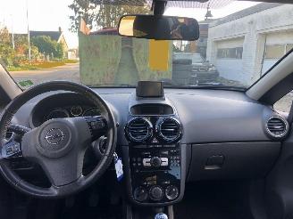 Opel Corsa corsa 1.3 CDTI COSMO picture 17