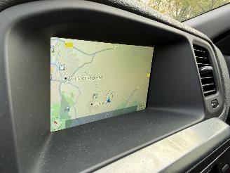 Volvo V-60 2.4 D6 AWD Plug-In Hybrid Automaat Schuifdak picture 12