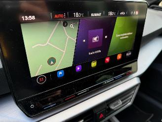 Seat Leon 1.5 eTSI FR Automaat Navi Cruise NAP ! picture 9