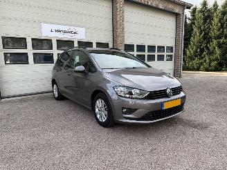 Damaged car Volkswagen Golf Sportsvan 1.2 TSI Highline Automaat Navi Clima Cruise 2015/7