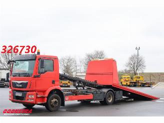 krockskadad bil vrachtwagen MAN TGM 15.250 Eurotechnik Schiebeplateau Brille Winde Euro 6 2015/3