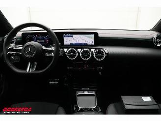 Mercedes Cla-klasse 180 Shooting Brake Star Ed. 7G-T AMG LED ACC Camera SHZ 6.727 km! picture 15