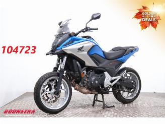 krockskadad bil motor Honda  NC 750X C-ABS 2018/8