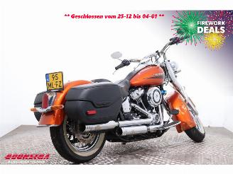 Harley-Davidson  107 FLDE Softail Deluxe 5HD Jekill & Hyde ABS LED 18.643 km! picture 3