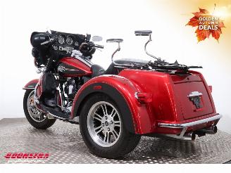 Harley-Davidson  FLHTCUTG Tri Glide Trike picture 4