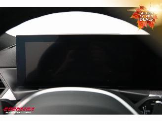 BMW 3-serie 330e M-Sport LED Cruise SHZ picture 22