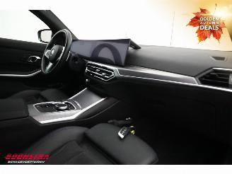 BMW 3-serie 330e M-Sport LED Cruise SHZ picture 15