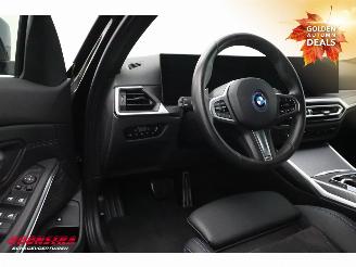 BMW 3-serie 330e M-Sport LED Cruise SHZ picture 20
