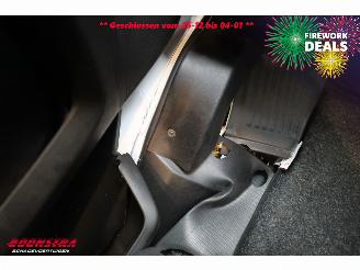 LMC  T732G Comfort TI 2.3 MJ Aut. Solar Levelsysteem AHK Oven picture 14