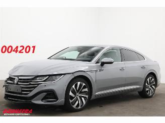 uszkodzony samochody osobowe Volkswagen Arteon 2.0 TSI R-Line LED ACC 360° LRHZ SHZ 2021/12