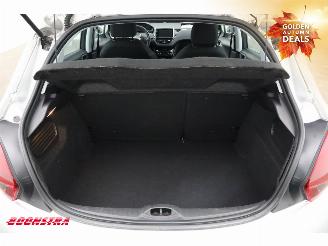 Peugeot 208 1.2 PureTech Allure Navi Clima Cruise Camera PDC AHK 75.263 km! picture 30