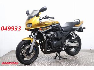 damaged motor cycles Yamaha FZS 600 Fazer Laser 45.958 km! 2000/7