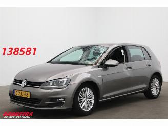 damaged passenger cars Volkswagen Golf 1.4 TSI CUP Edition Xenon Navi Cruise Clima PDC 2015/1