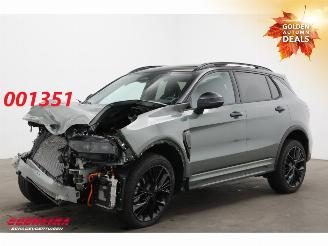 krockskadad bil auto Lynk & Co 01 1.5 More PHEV Pano ACC Navi Camera SHZ AHK 2025/5