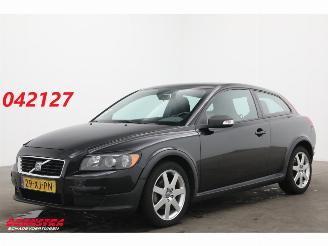 Avarii autoturisme Volvo C-30 1.8 Kinetic Youngtimer Clima Cruise AHK 164.360 km! 2007/6