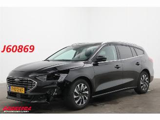 Schadeauto Ford Focus 1.0 EcoBoost Hybrid Titanium Navi Clima Cruise Camera LRHZ SHZ 2022/6