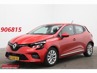 skadebil auto Renault Clio 1.0 TCe Bi-Fuel Zen Carplay Airco Cruise LMV 2021/12
