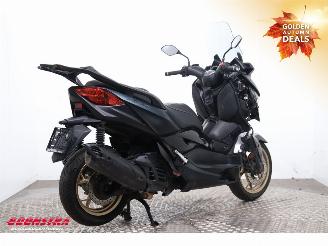 Yamaha X-Max 125 LED 11.276 km! picture 3