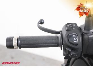Yamaha X-Max 125 LED 11.276 km! picture 24