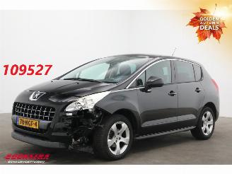 Vaurioauto  passenger cars Peugeot 3008 1.6 VTi Première Pano Hud Clima Cruise AHK 2010/8