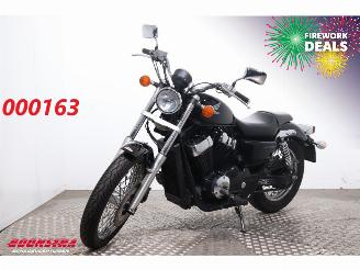 damaged motor cycles Honda VT 750 S Shadow 24.593 km! 2011/6