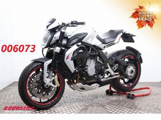 Unfall Kfz Motorrad MV Agusta Brutale Dragster 800 ABS Lap Timer Quickshift 19.101 km! 2015/3