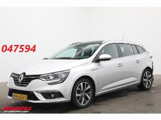 krockskadad bil auto Renault Mégane 1.2 TCe Bose Pano Navi Clima Cruise 2017/1