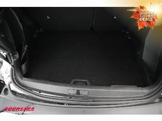 Peugeot e-2008 EV GT 50 kWh Pano LED ACC Virtual Camera SHZ picture 9