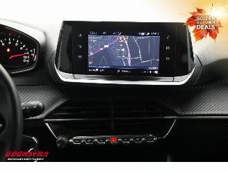 Peugeot 2008 1.2 PureTech Style Navi Clima Cruise Camera picture 19