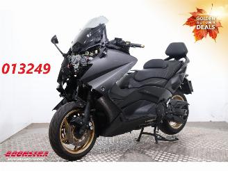 Schade motor Yamaha  T-Max 530 ABS Akrapovic 28.672 km! 2013/2