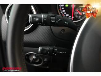 Mercedes A-klasse 200 7G-Tronic AMG LED Navi Clima Cruise Camera SHZ PDC picture 23