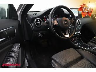 Mercedes A-klasse 200 7G-Tronic AMG LED Navi Clima Cruise Camera SHZ PDC picture 19