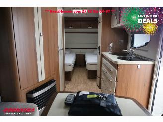 Hobby  495 UL Premium Mover Rondzit Single Beds Middenkeuken picture 13