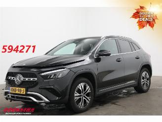 Mercedes GLA 250 e Star Edition LED ACC Navi Clima Camera SHZ 19.826 km! 2023/12